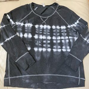 Green Tea Black & White Tye-dye Sweatshirt, Size XL